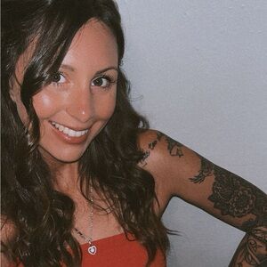 Meet your Posher, Candace